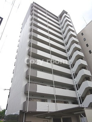 【外観】 | スペーシア江坂広芝町 | 落ち着いた雰囲気の外観です