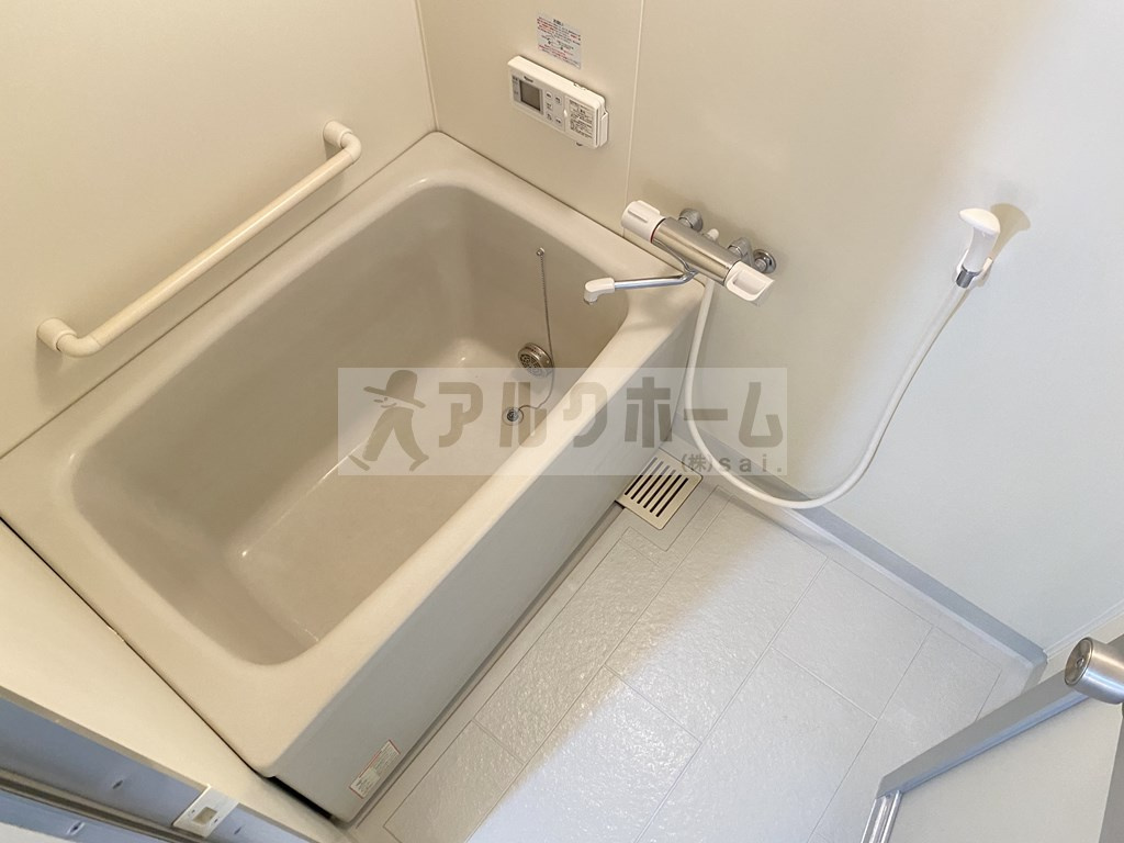 ディアコート藤井寺の浴室