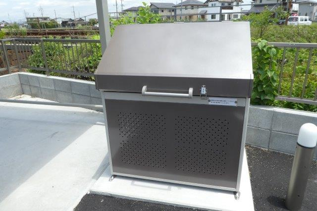 ウィステリアコート茶屋町のその他共用部分|敷地内ゴミＳＴ・当番なし。