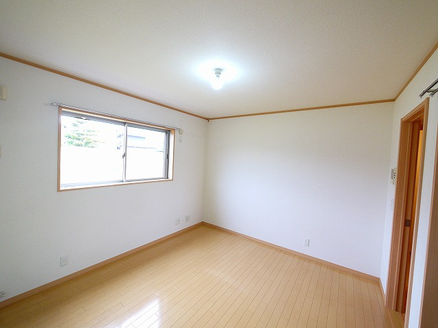 レスポワール法蓮の洋室
