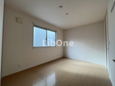 【洋室】 | ホーリー稲荷木A