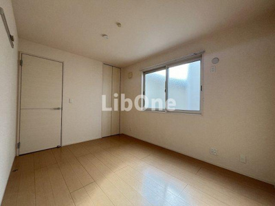 【洋室】 | ホーリー稲荷木A