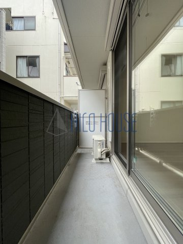 東松山エテルネルのバルコニー