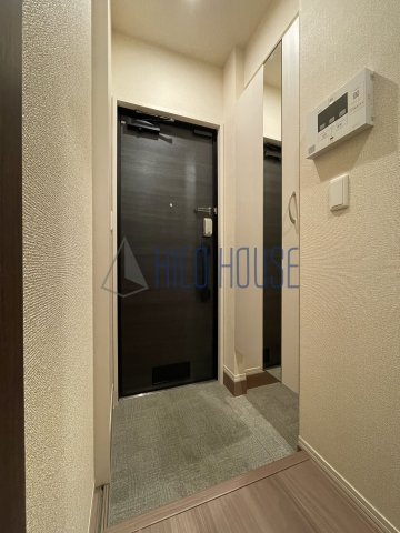 東松山エテルネルの玄関