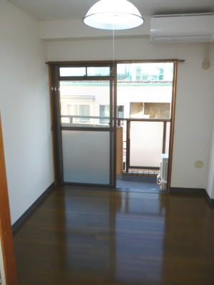 【洋室】 | カーサモレーナ