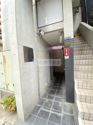 【エントランス】 | プレミアムワールドビル