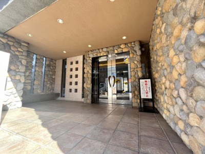 【エントランス】 | ドゥーエ練馬