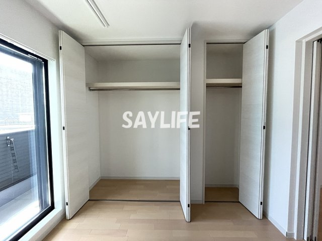 東大阪市荒本２丁目のアパートの収納