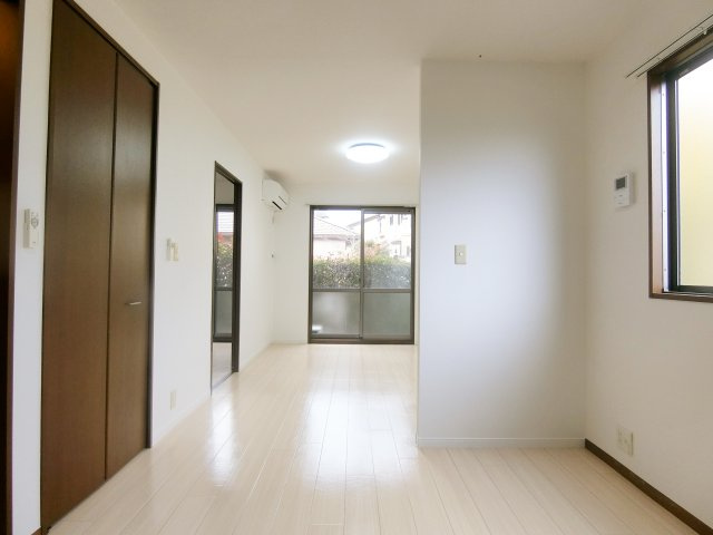 テンダーヴィラA棟の居間・リビング