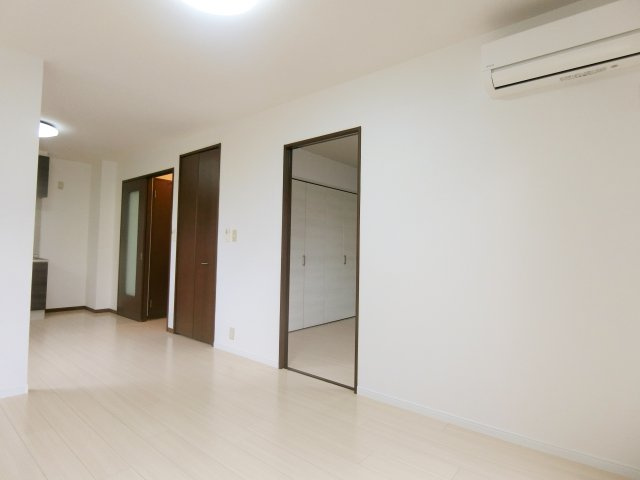 テンダーヴィラA棟の居間・リビング