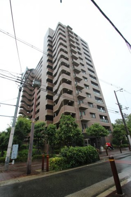 【外観】 | ハーティス城東 | ☆2022年4月リフォーム済
☆南東向きの角部屋！陽当たり・通風・眺望良好♪
☆大阪メトロ長堀鶴見緑地線「蒲生四丁目」駅徒歩6分！