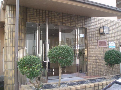 【エントランス】 | メゾンエイコー浮田