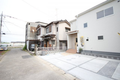 【前面道路含む現地写真】 | 三郷市幸房4190 | 前面道路含む現地写真です