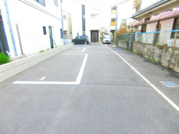 狭山2丁目戸建賃貸の駐車場