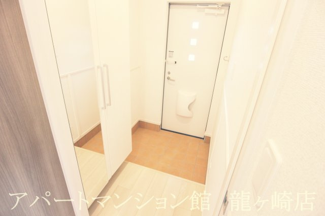 メゾン・ド・ボヌールの玄関