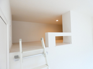 【子供部屋】 | Raffine鳴海