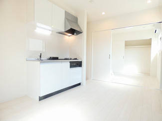 【居間・リビング】 | Raffine鳴海