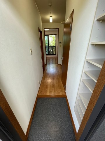 ハピネスⅢの玄関