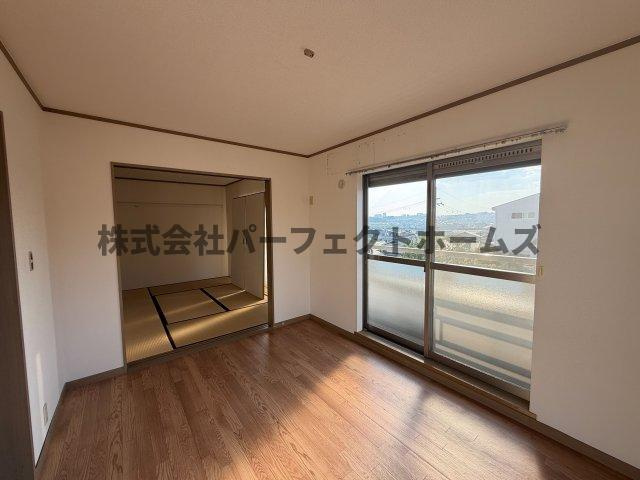 メゾン・プリミエの洋室|コンパクトで使いやすい洋室です