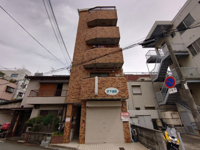 【外観】 | シャトー亜寿香 | 綺麗なタイルのマンションです。