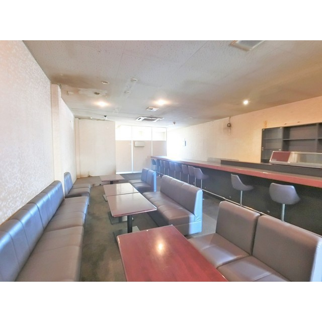 岐阜市則武中１丁目の店舗一部の内装