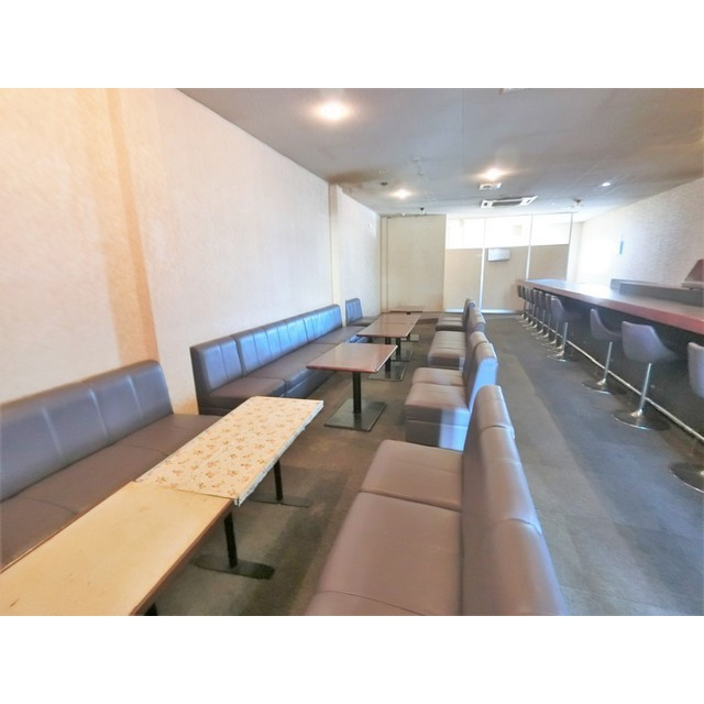 岐阜市則武中１丁目の店舗一部の内装