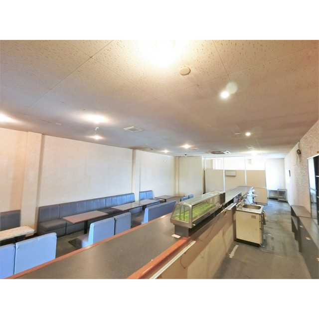 岐阜市則武中１丁目の店舗一部の内装