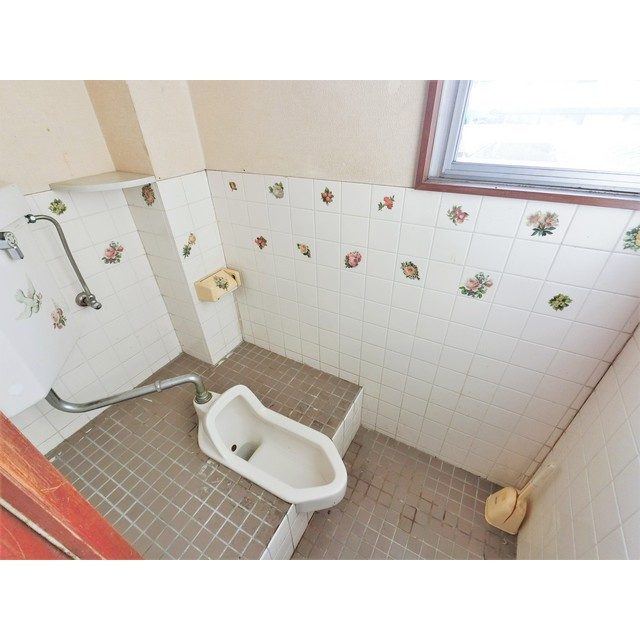 岐阜市則武中１丁目の店舗一部のトイレ