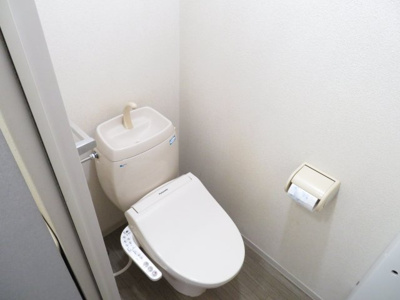 【トイレ】 | フレグランス西友C