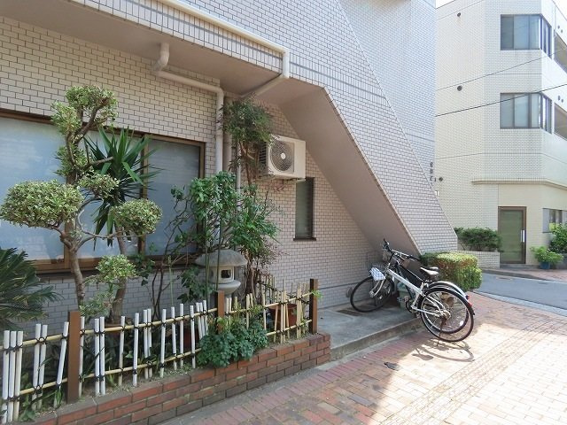 宮田ビルの周辺