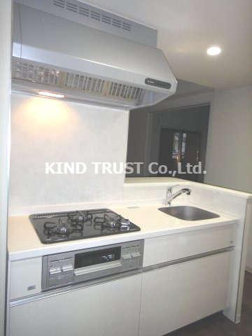 SKYレジデンス大阪梅田のキッチン|使いやすいキッチンです