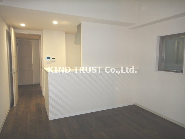 SKYレジデンス大阪梅田の居間・リビング|おしゃれな居間です