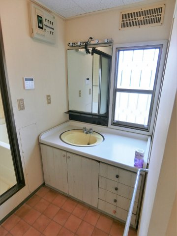 山武市松ヶ谷ロ平屋戸建ての洗面所