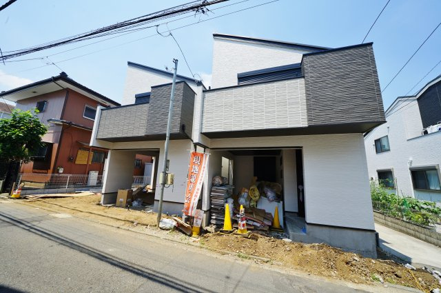 全棟ＬＤＫ１７帖以上♪桜ケ丘２丁目の全３棟新築戸建て！の外観