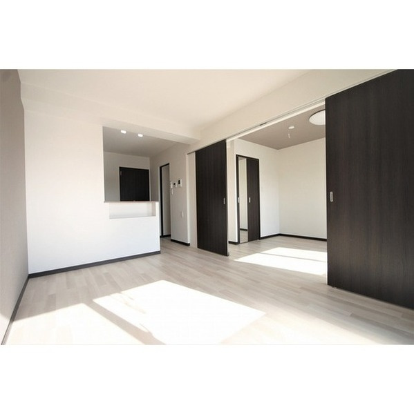 テラスビューの居間・リビング