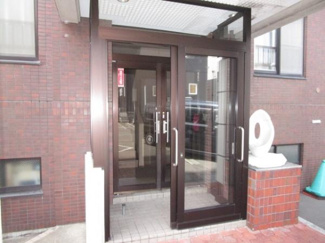 【エントランス】