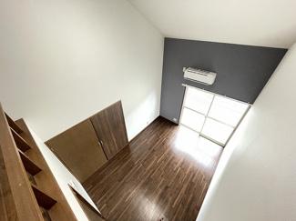 【展望】 | ロフトからの景観です！天井が高く開放感のある洋室6帖のお部屋です☆