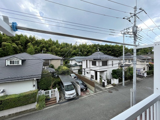 【展望】 | バルコニーからの眺望です♪目の前は道路になっていて視界を遮る建物がありません☆