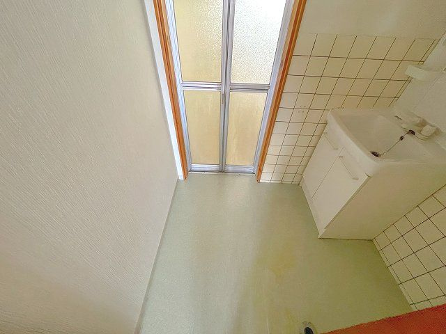 竹島町貸家の洗面所|使いやすい洗面所です