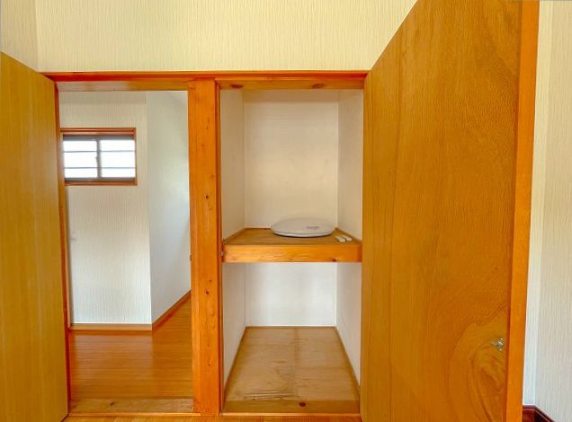 竹島町貸家の収納|ちょっとした収納スペースも充実しています