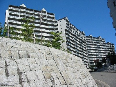 セントラルヒルズ Ｍ棟の外観