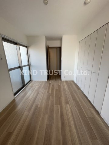 セレーナ・コンフォルト天神橋の居間・リビング|居間です