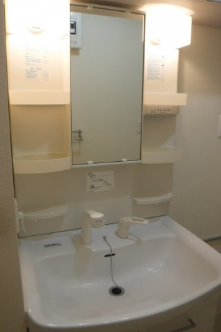 アーク元住吉の独立洗面台