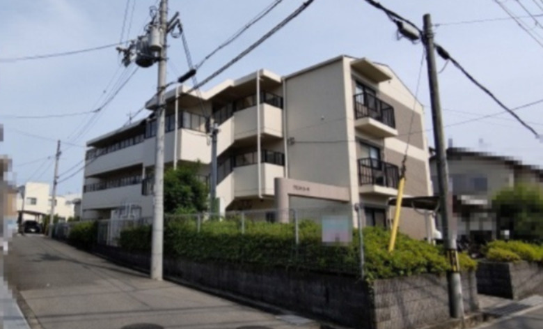 箕面市瀬川２丁目の賃貸マンションの外観