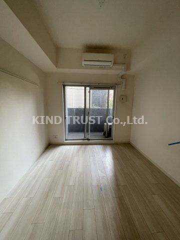 プレサンス梅田東ディアロの居間・リビング|リビングです