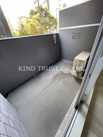 プレサンス梅田東ディアロのバルコニー|バルコニー付きです