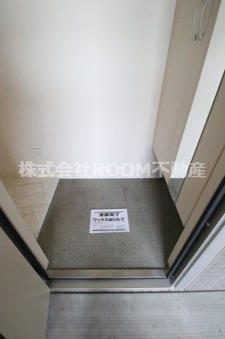 ブライトコート花繰の玄関|収納もある玄関です