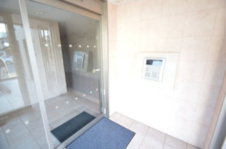 【エントランス】 | グランドアクア | オートロック完備