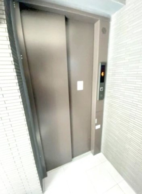 【ロビー】 | レーヴメゾン羽衣