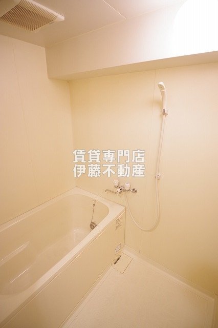 エーリス庄内の浴室